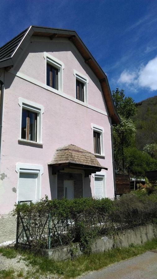 Maison Rose Saint-Martin-de-la-Porte Экстерьер фото